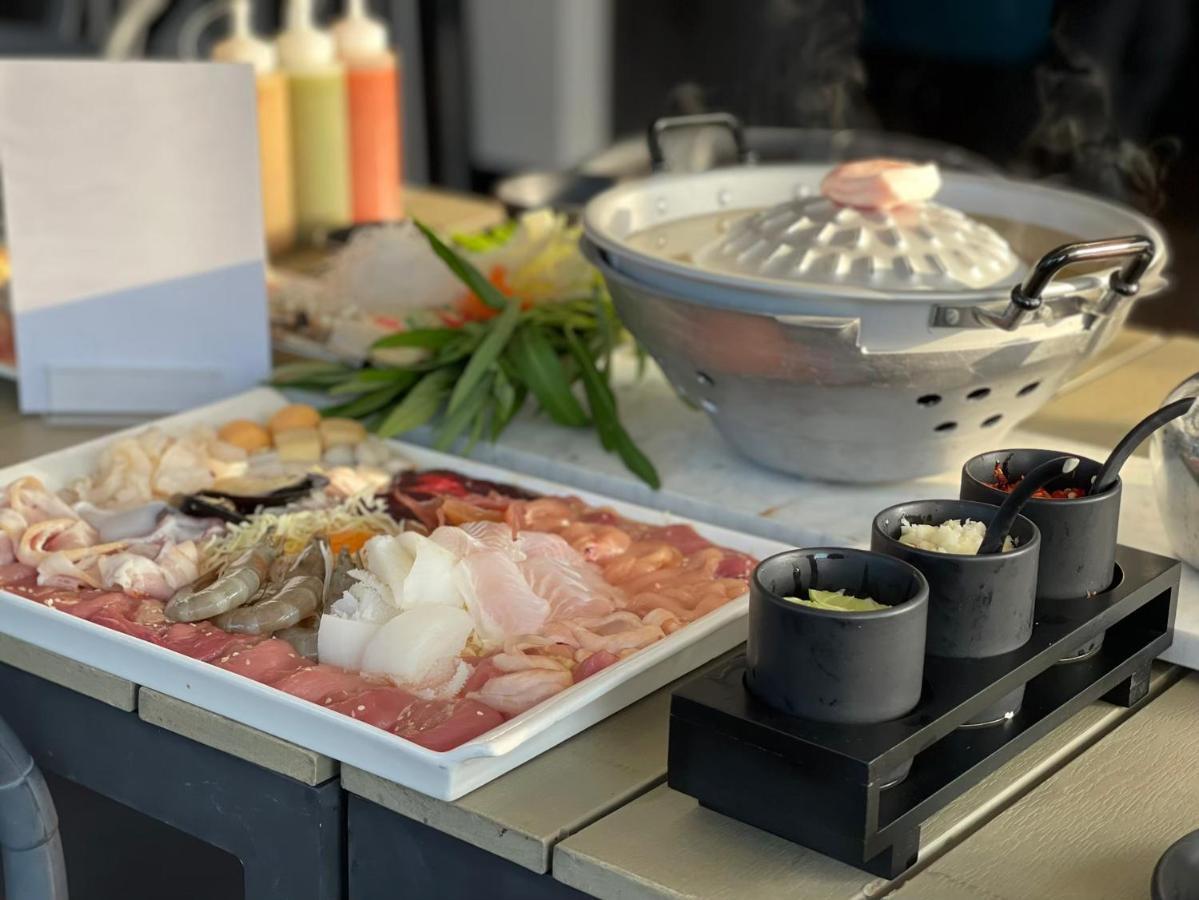 Khách sạn The Riche Boutique Don Mueang Airport 5*